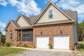 2264 Blackwell Rd, Chapel Hill, TN 37034