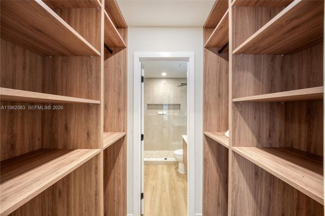 1524 NE 31st Ct, Pompano Beach, FL 33064