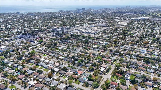 1524 NE 31st Ct, Pompano Beach, FL 33064