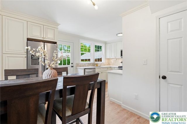 408 Maple Road, Hellertown Boro, PA 18055
