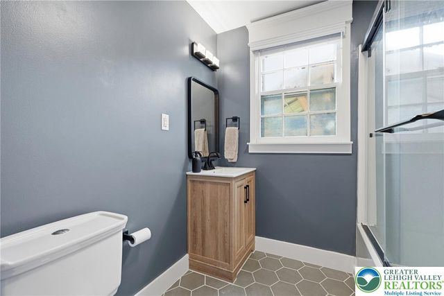 408 Maple Road, Hellertown Boro, PA 18055