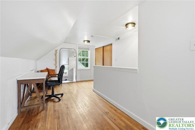 408 Maple Road, Hellertown Boro, PA 18055