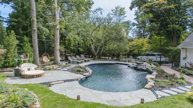 15 Night Heron Drive, Stony Brook, NY 11790