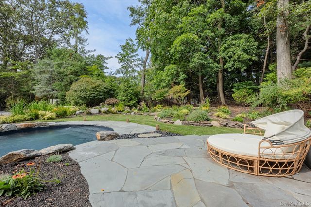 15 Night Heron Drive, Stony Brook, NY 11790