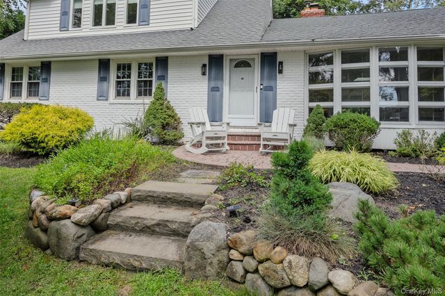 15 Night Heron Drive, Stony Brook, NY 11790