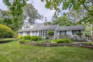 15 Night Heron Drive, Stony Brook, NY 11790
