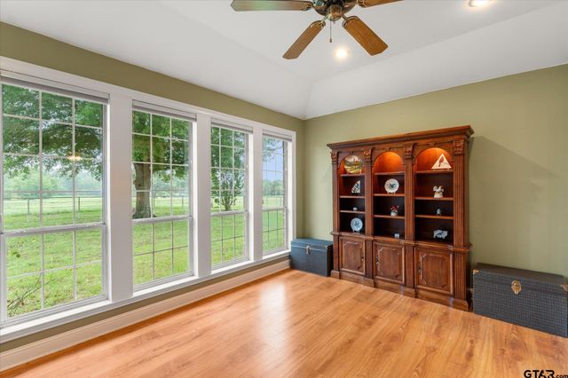 2964 FM 1001, Mount Pleasant, TX 75455