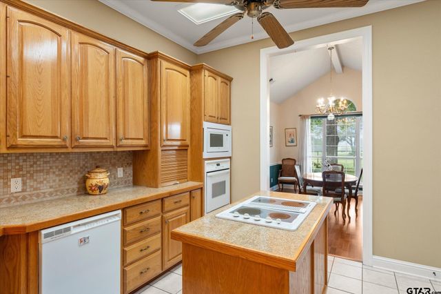 2964 FM 1001, Mount Pleasant, TX 75455