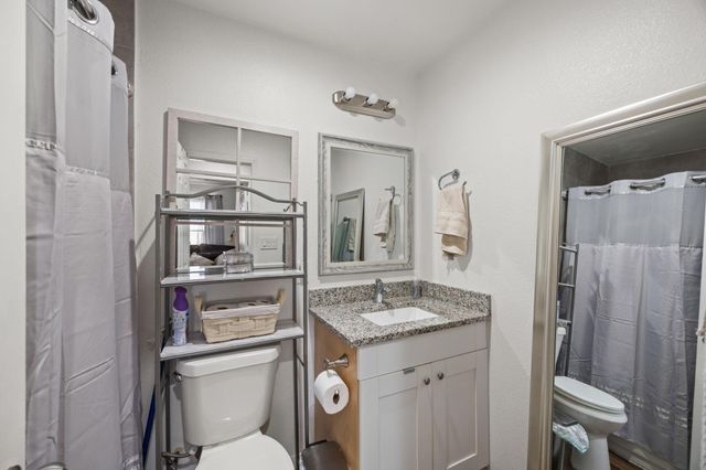 1211 Trimm Avenue, Pasadena, TX 77502