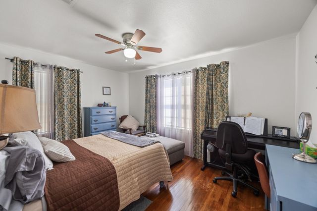 1211 Trimm Avenue, Pasadena, TX 77502