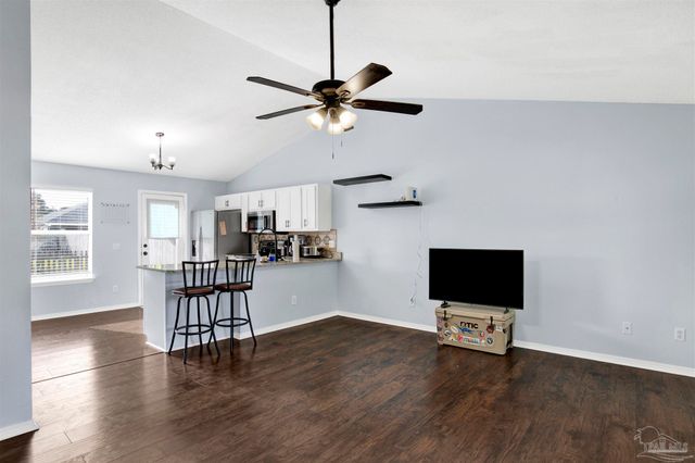 165 Valdosta Ave, Pensacola, FL 32507