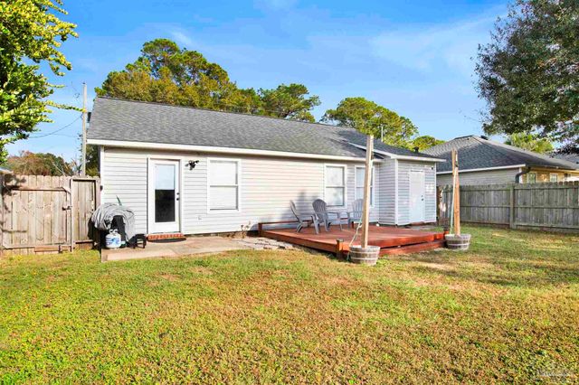 165 Valdosta Ave, Pensacola, FL 32507