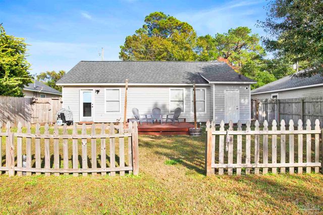 165 Valdosta Ave, Pensacola, FL 32507