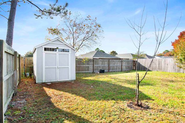 165 Valdosta Ave, Pensacola, FL 32507