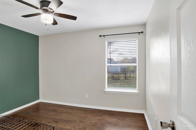 165 Valdosta Ave, Pensacola, FL 32507