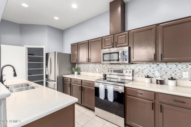 1225 N 36TH Street 2081, Phoenix, AZ 85008