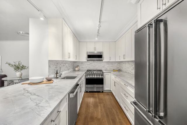 625 Main St Apt 1133, New York City, NY 10044