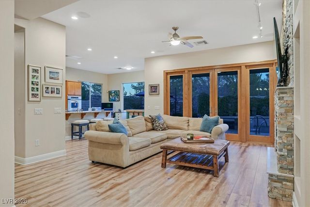 20 Feather Sound Drive, Henderson, NV 89052