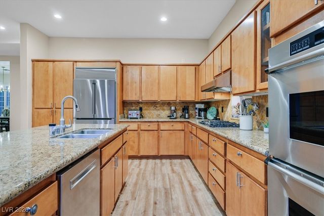 20 Feather Sound Drive, Henderson, NV 89052