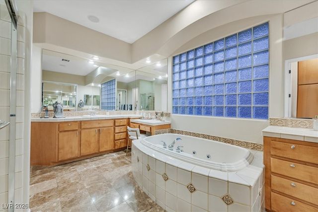 20 Feather Sound Drive, Henderson, NV 89052