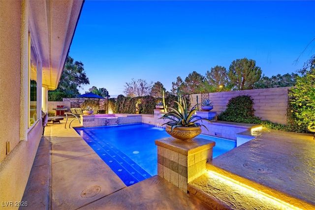 20 Feather Sound Drive, Henderson, NV 89052