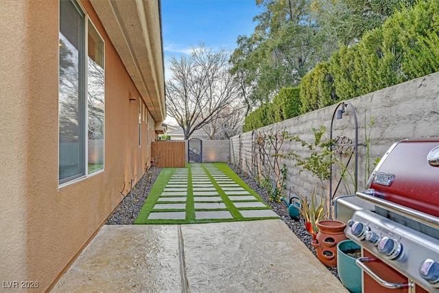 20 Feather Sound Drive, Henderson, NV 89052