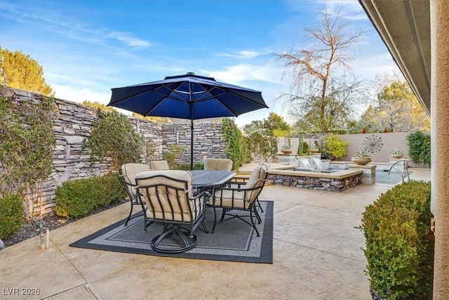 20 Feather Sound Drive, Henderson, NV 89052