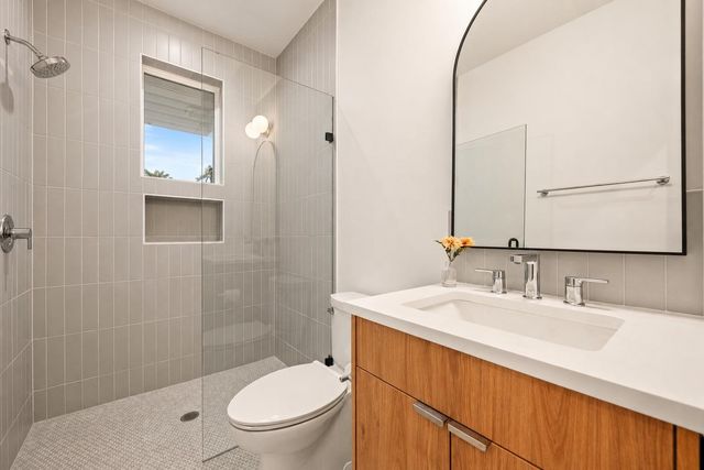 1007 E 15th ST 3, Austin, TX 78702