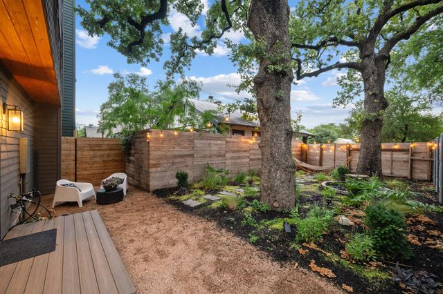1007 E 15th ST 3, Austin, TX 78702