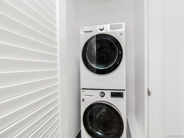 701 Ridge Hill Boulevard 11C, Yonkers, NY 10710