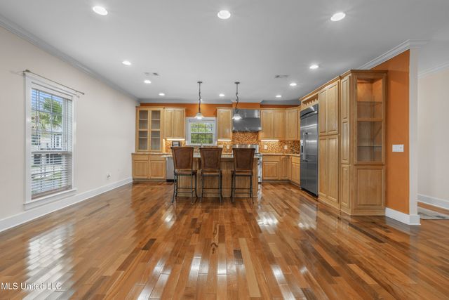 130 Acacia Avenue, Biloxi, MS 39530