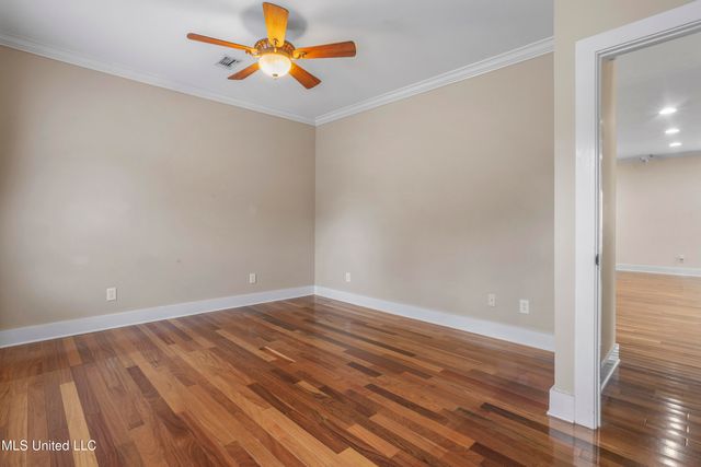 130 Acacia Avenue, Biloxi, MS 39530