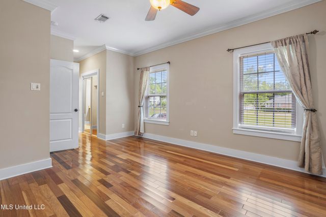 130 Acacia Avenue, Biloxi, MS 39530