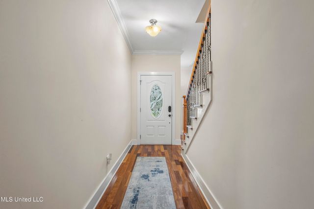 130 Acacia Avenue, Biloxi, MS 39530