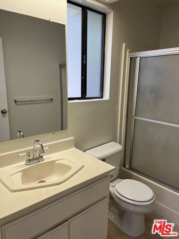 1114 W 155th Street C, Gardena, CA 90247