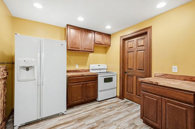 1153 Appomattox Drive, Florence, KY 41042