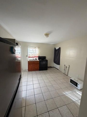 3035 Washington Road, East Point, GA 30344