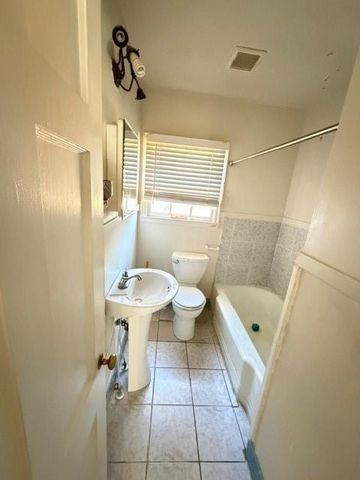 3035 Washington Road, East Point, GA 30344