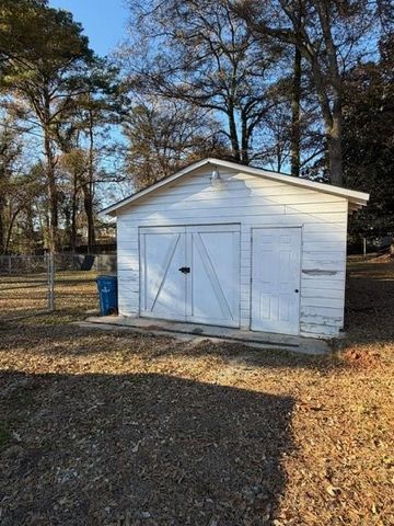 3035 Washington Road, East Point, GA 30344