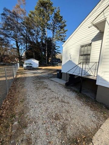 3035 Washington Road, East Point, GA 30344