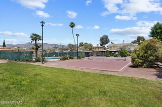 1569 E Prince Road, Tucson, AZ 85719