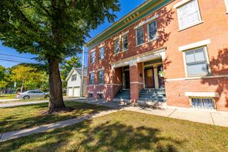 612 Randolph Street 2, Oak Park, IL 60302