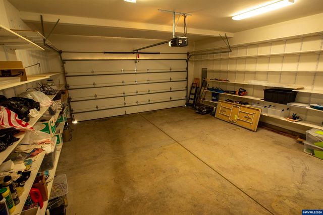 2075 NW Violet Av, Albany, OR 97321