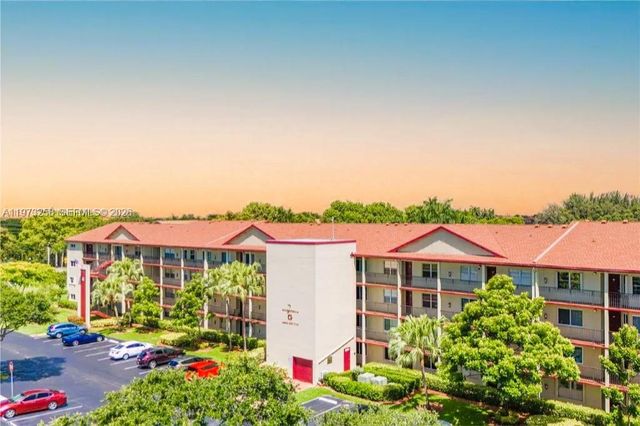 12800 SW 7th Ct 306G, Pembroke Pines, FL 33027