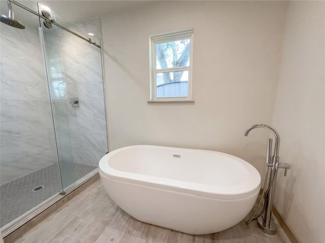 10726 Sugar Hill Drive, Houston, TX 77042