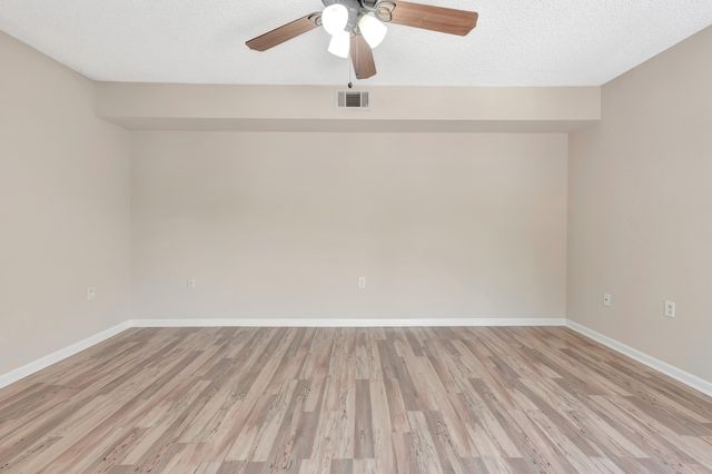 207 2nd Terrace, Palm Beach Gardens, FL 33418