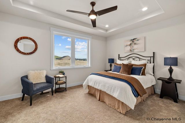 5117 LASSO DR, Cheyenne, WY 82009