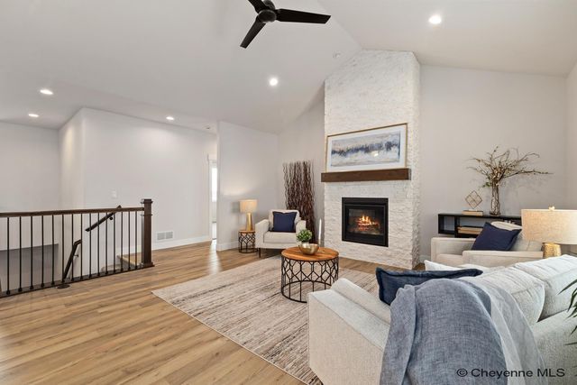 5117 LASSO DR, Cheyenne, WY 82009