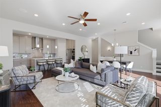 1444 W 34th 1/2 Street, Houston, TX 77018