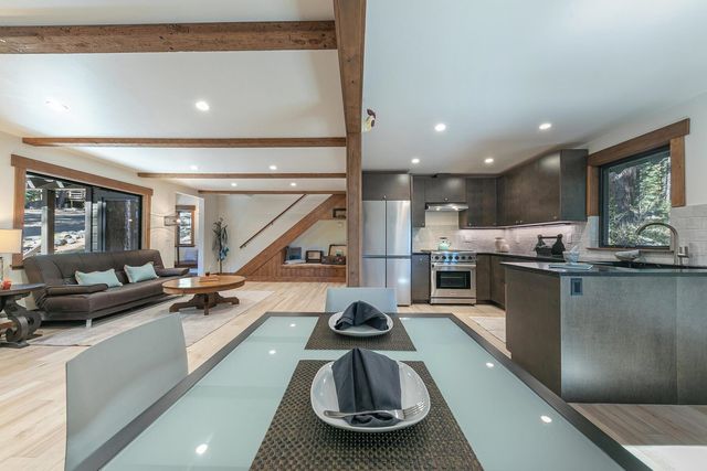 14161 Tanager Lane, Truckee, CA 96161